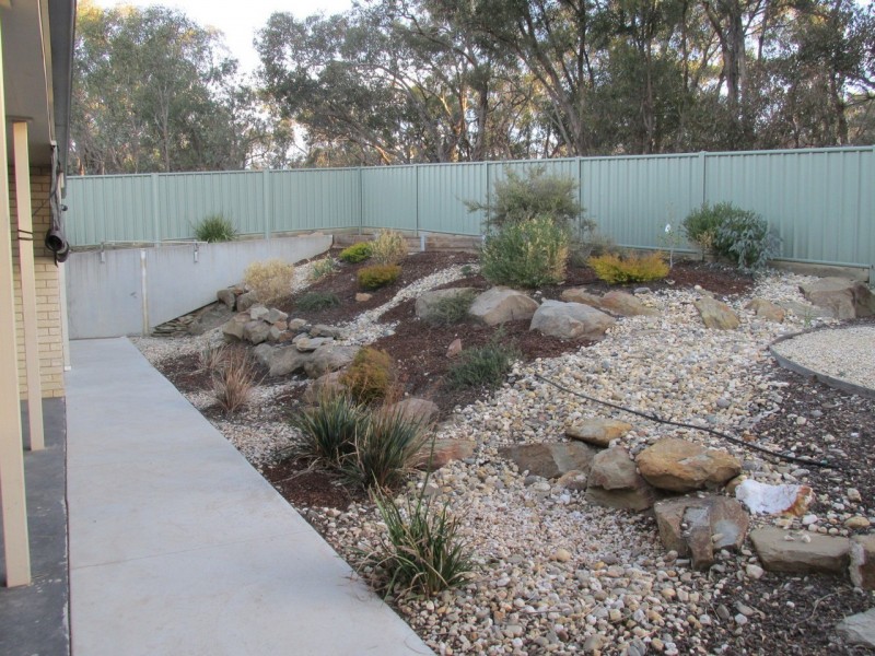 6 Preston Place, Golden Square VIC 3555