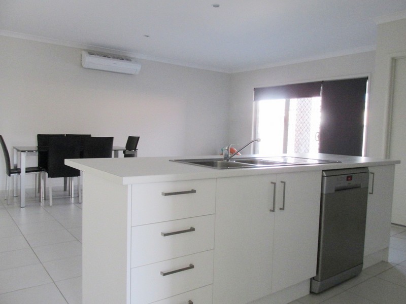 12 Erindale Way, Marong VIC 3515