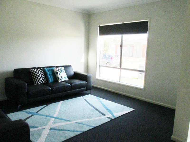 12 Erindale Way, Marong VIC 3515