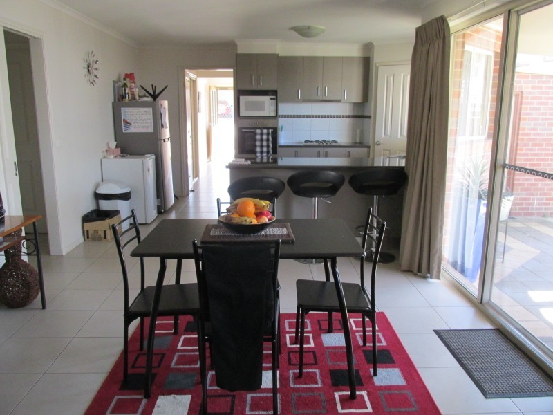 11 Rosewood Mews, Golden Square VIC 3555