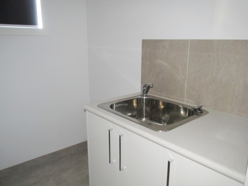 8A Houlahan Street, Flora Hill VIC 3550