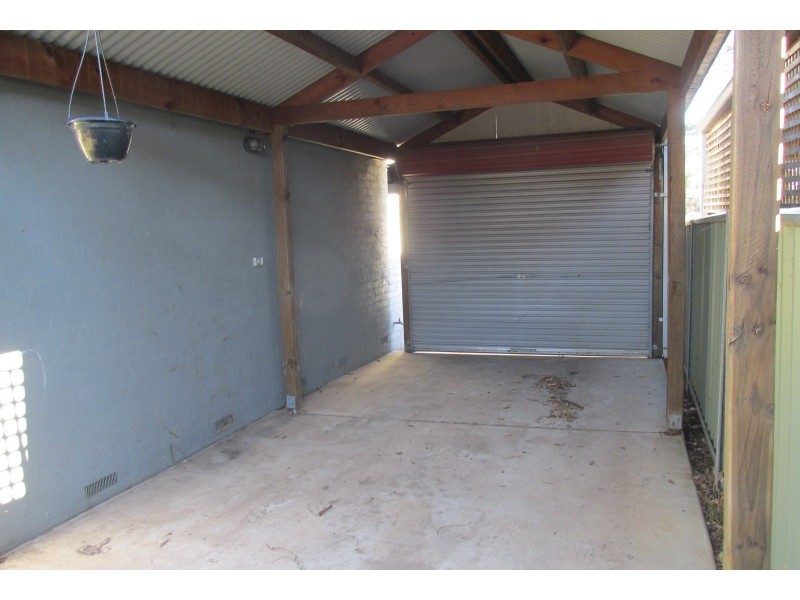 2/103 Osborne Street, Flora Hill VIC 3550