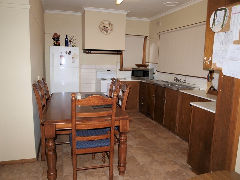 52 Playne Street, Heathcote VIC 3523