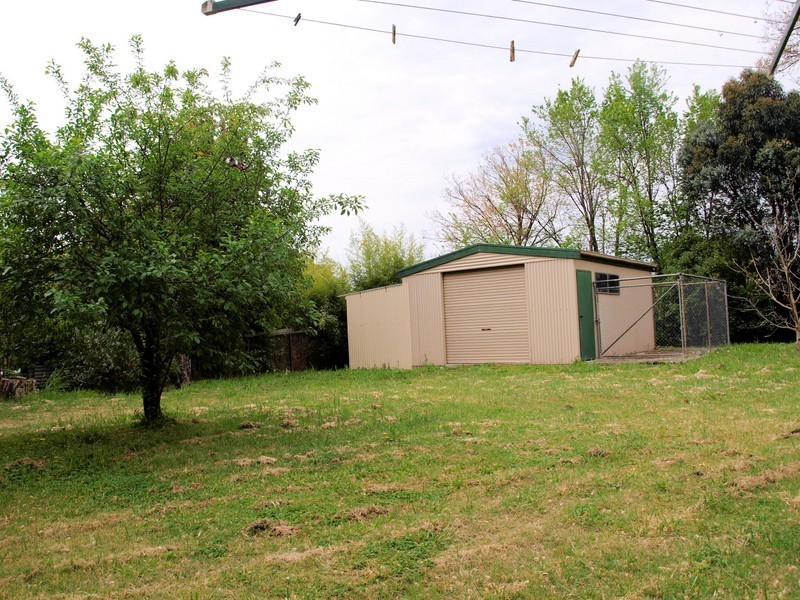 52 Playne Street, Heathcote VIC 3523