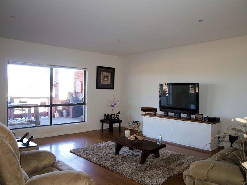 80 Anderson Court, Heathcote VIC 3523