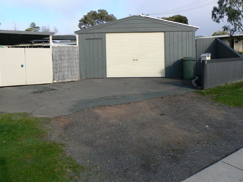 3 Mathrick Street, California Gully VIC 3556