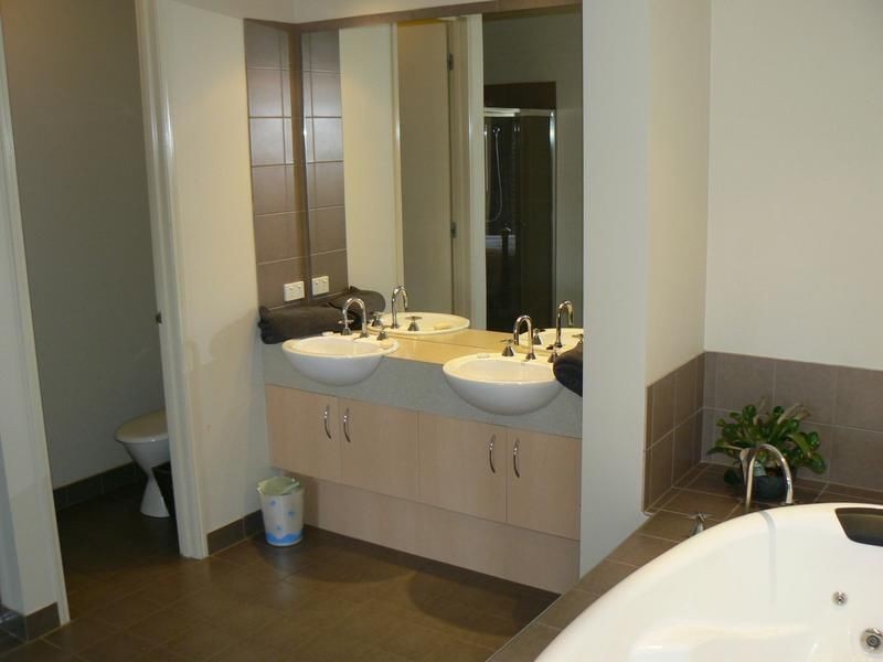 68 High Street, Marong VIC 3515