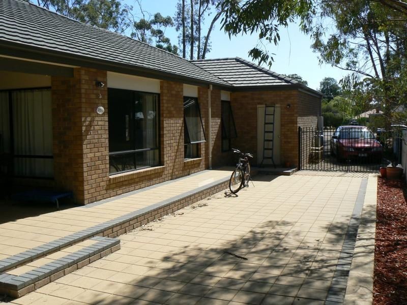 68 High Street, Marong VIC 3515