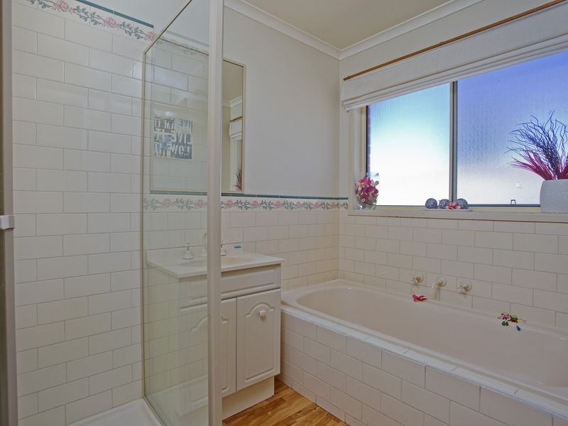 22 Saxby Drive, Strathfieldsaye VIC 3551