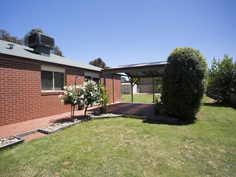 22 Saxby Drive, Strathfieldsaye VIC 3551