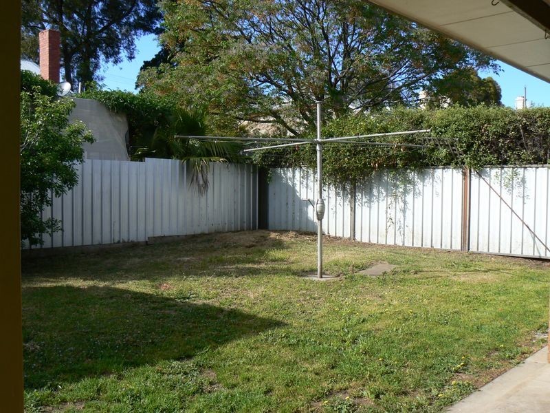 135 Gladstone Street, Quarry Hill VIC 3550