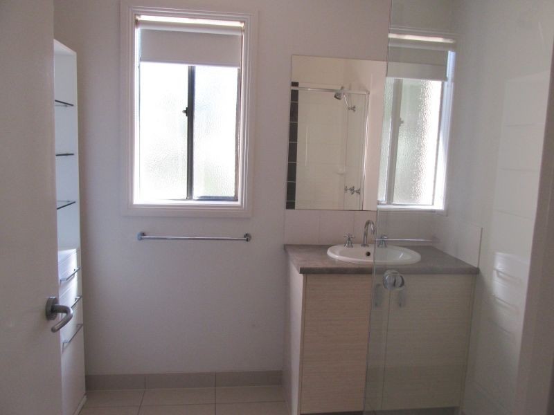 5/27A Lawson Street, Spring Gully VIC 3550