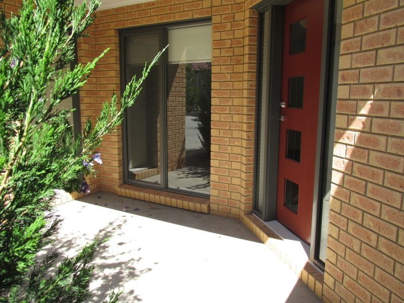 5/27A Lawson Street, Spring Gully VIC 3550