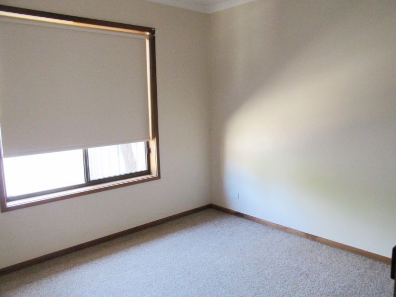 27 Curtain Street, Eaglehawk VIC 3556