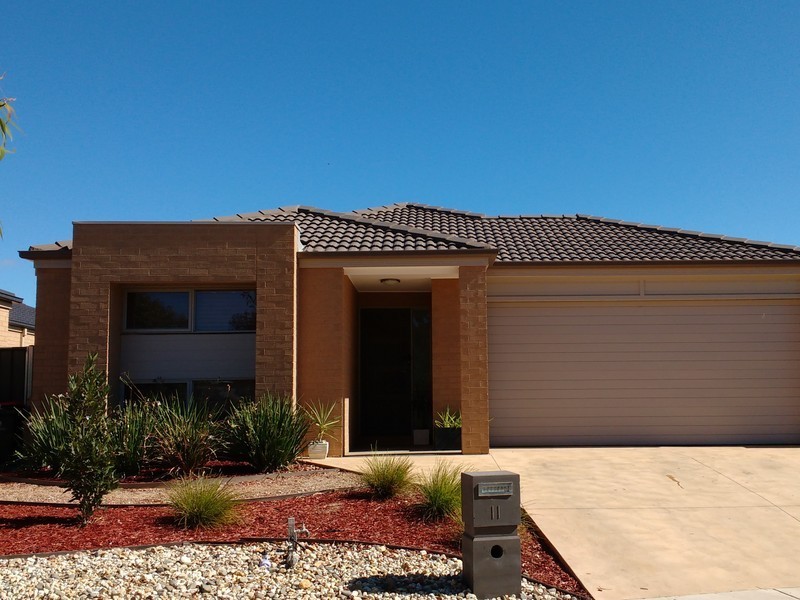 11 Creekside Close, Jackass Flat VIC 3556