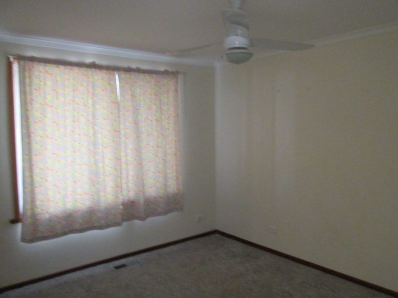 41 John Street, Kangaroo Flat VIC 3555