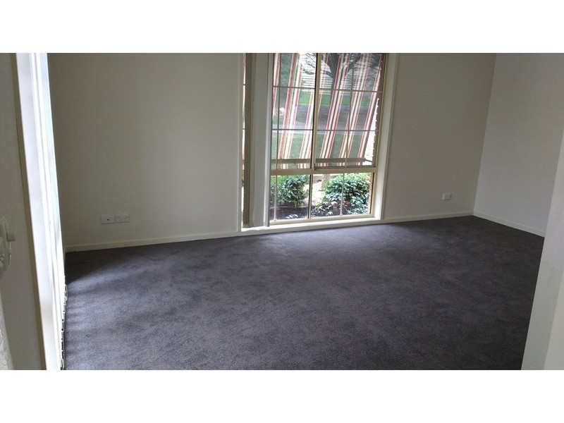 20 Wade Lane, Golden Square VIC 3555