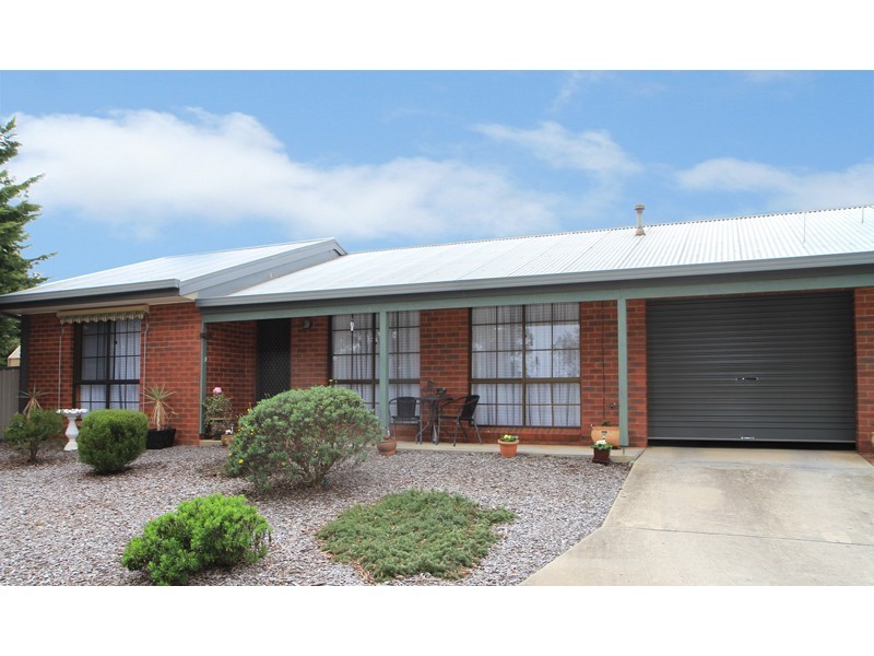 Unit 1/2 Guy Court, Kangaroo Flat VIC 3555