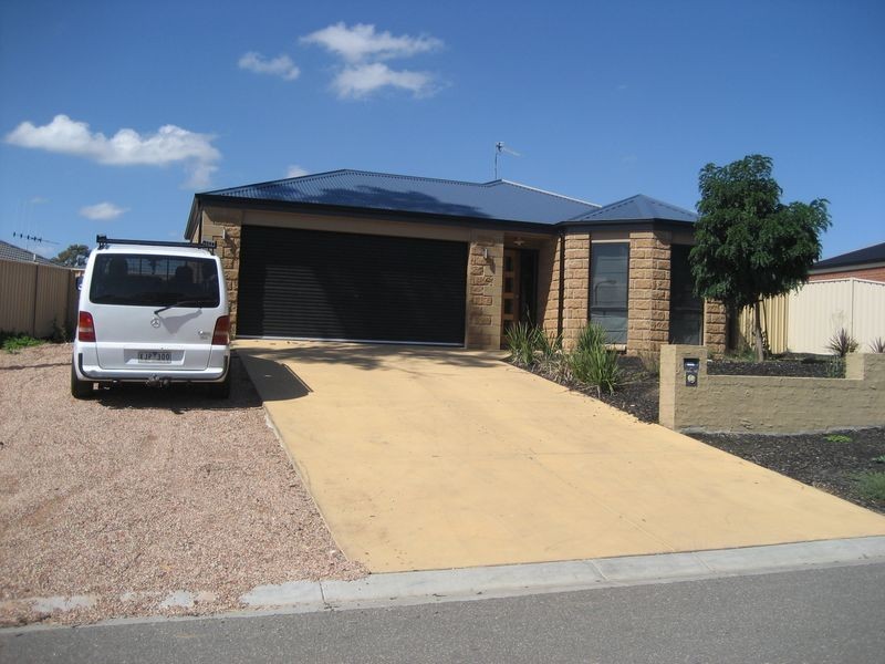 18 Julian Way, California Gully VIC 3556