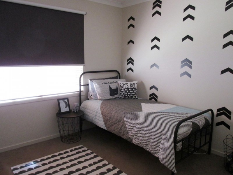 32 Oscar Drive, Marong VIC 3515