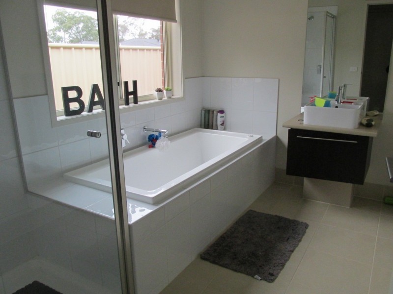 32 Oscar Drive, Marong VIC 3515