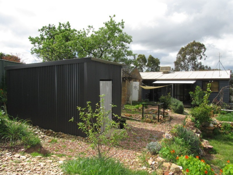 37 Wade Street, Golden Square VIC 3555