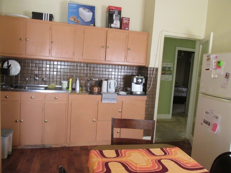 18 Robinson Street, Long Gully VIC 3550