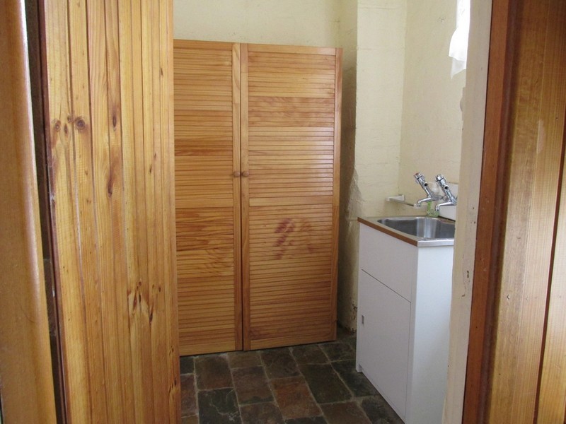 18 Robinson Street, Long Gully VIC 3550