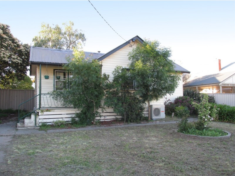 3 Simpsons Road, Eaglehawk VIC 3556