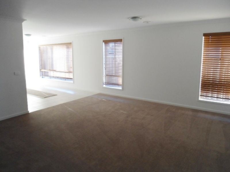 11 Creekside Close, Jackass Flat VIC 3556
