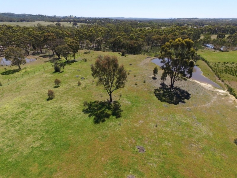 86 Pallings Road, Heathcote VIC 3523