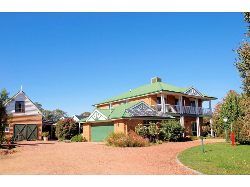 134 Hilda Drive, Ravenswood VIC 3453