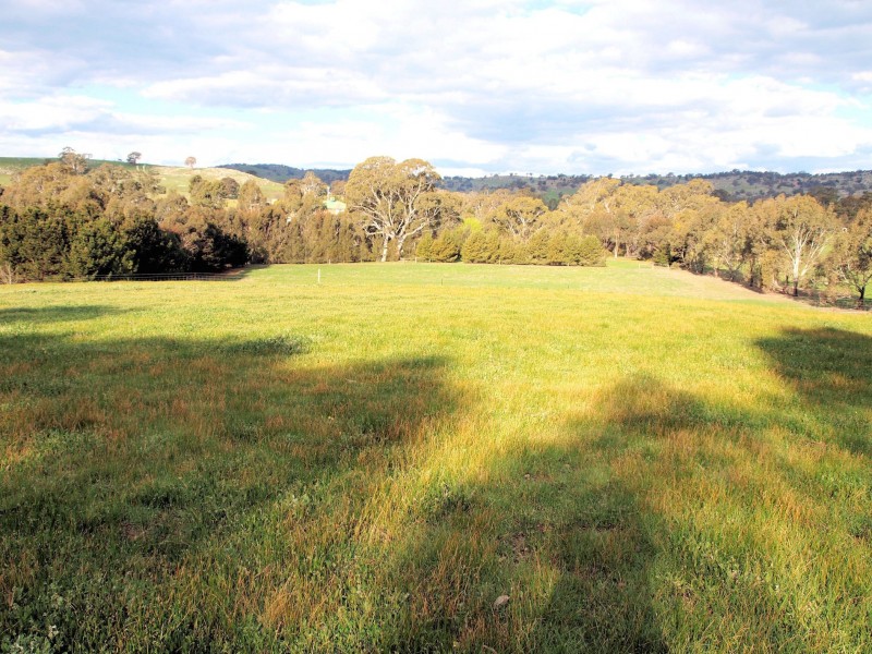 134 Hilda Drive, Ravenswood VIC 3453