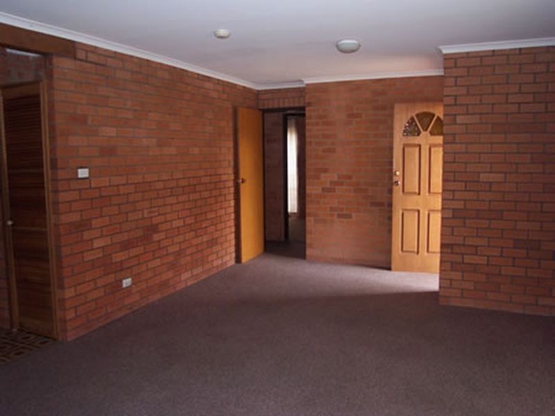 2A Houston Street, Quarry Hill VIC 3550