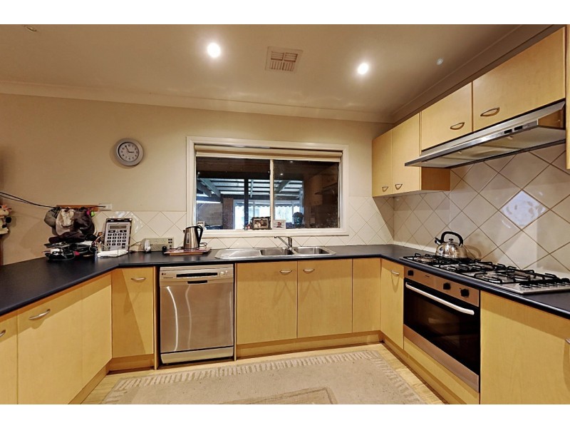 126 Etheridge Court, Heathcote VIC 3523