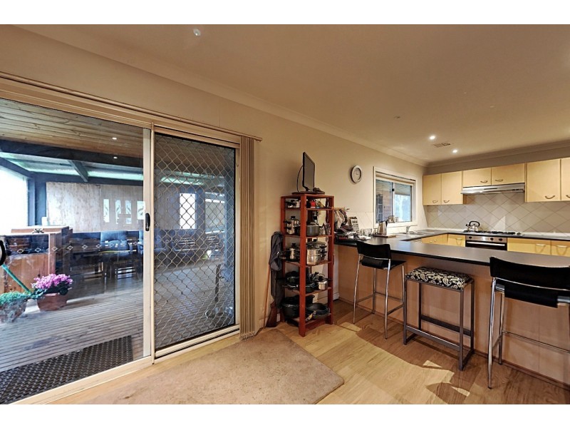 126 Etheridge Court, Heathcote VIC 3523