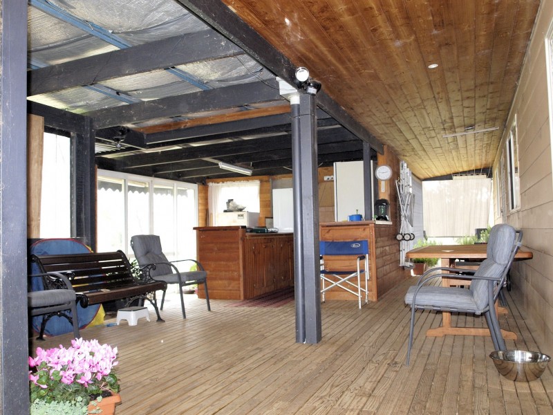 126 Etheridge Court, Heathcote VIC 3523