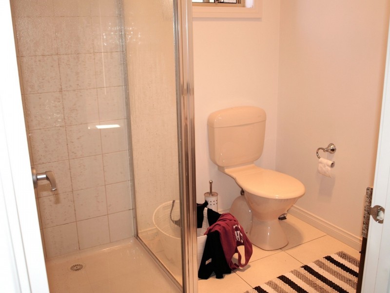 6/6 Friswell Avenue, Flora Hill VIC 3550