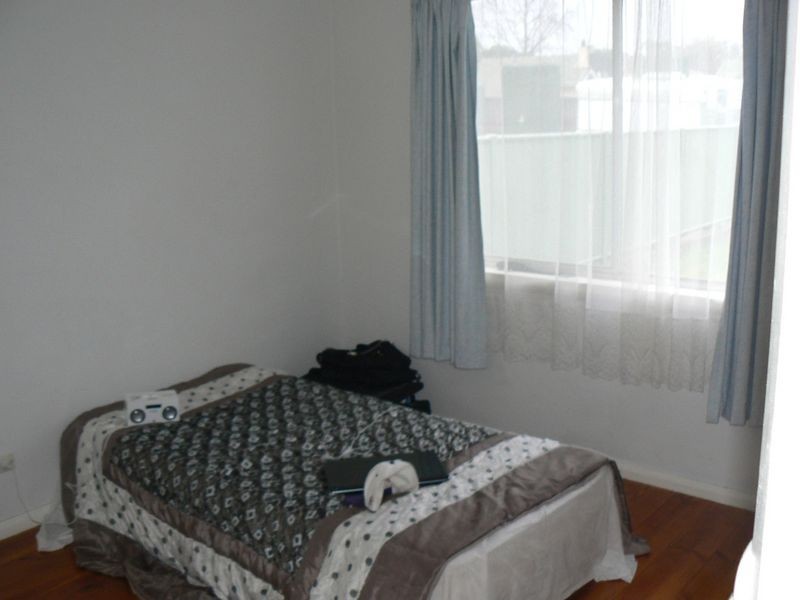 15 Yandong Street, White Hills VIC 3550