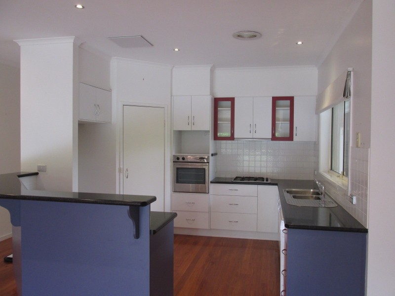255 Aspinall Street, Kangaroo Flat VIC 3555