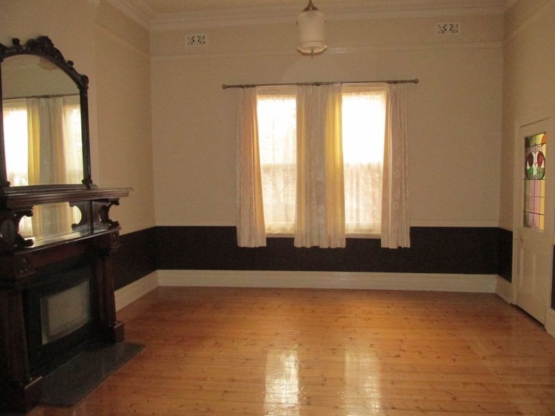 32 Spring Gully Road, Quarry Hill VIC 3550