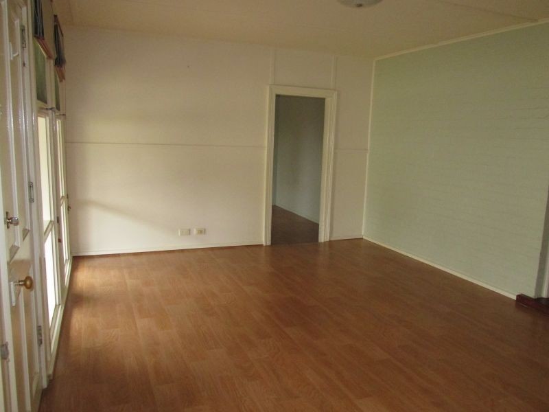 32 Spring Gully Road, Quarry Hill VIC 3550