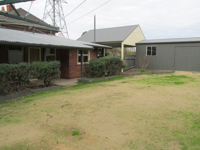 32 Spring Gully Road, Quarry Hill VIC 3550