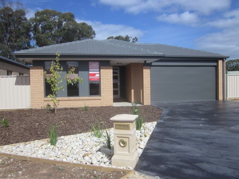 15 Alana Court, Marong VIC 3515