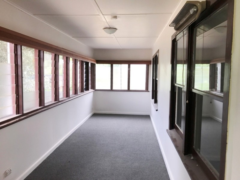 10 Neil Street, Kangaroo Flat VIC 3555