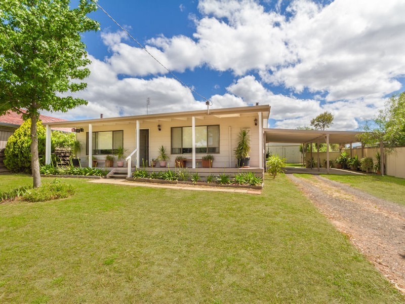 85 Wright Street, Heathcote VIC 3523