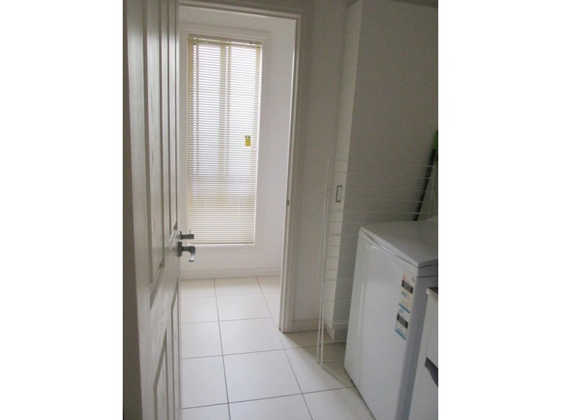 9/6 Friswell Avenue, Flora Hill VIC 3550