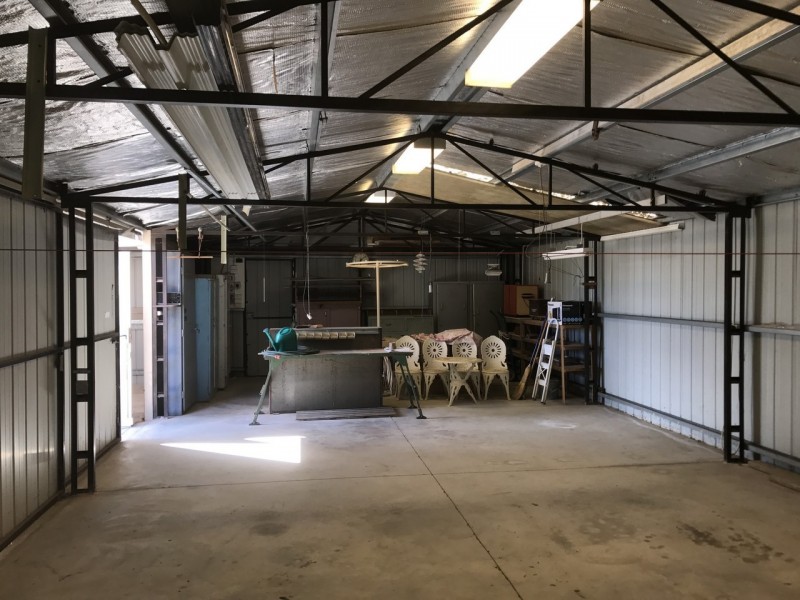 2 Paula Court, Kangaroo Flat VIC 3555