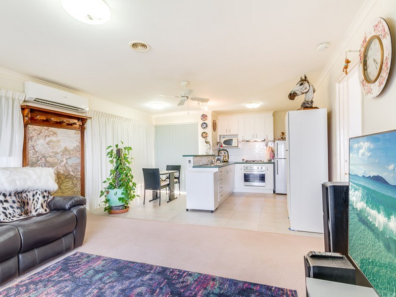 12 Joseph Young Drive, Faraday VIC 3451