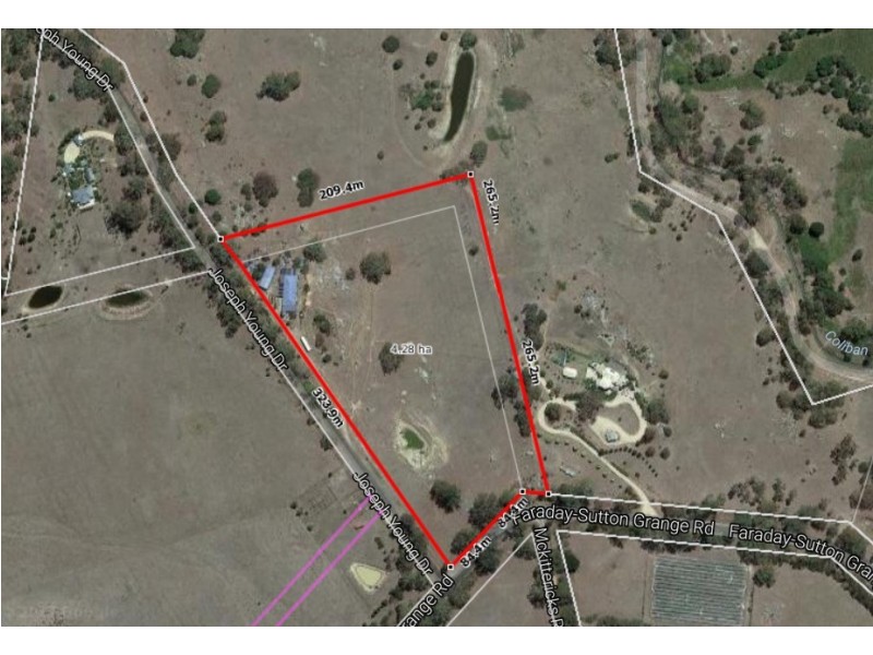 12 Joseph Young Drive, Faraday VIC 3451